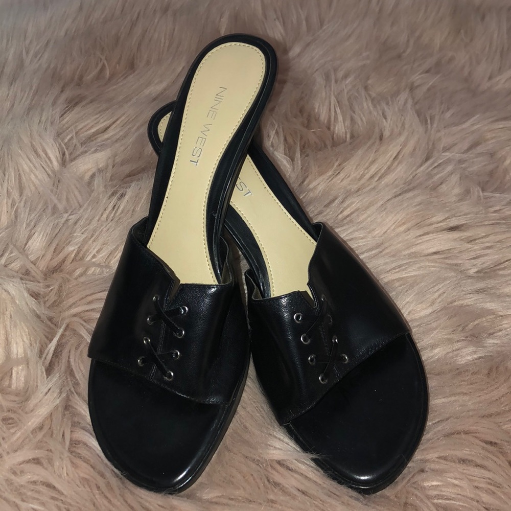 Black lace up vintage heels